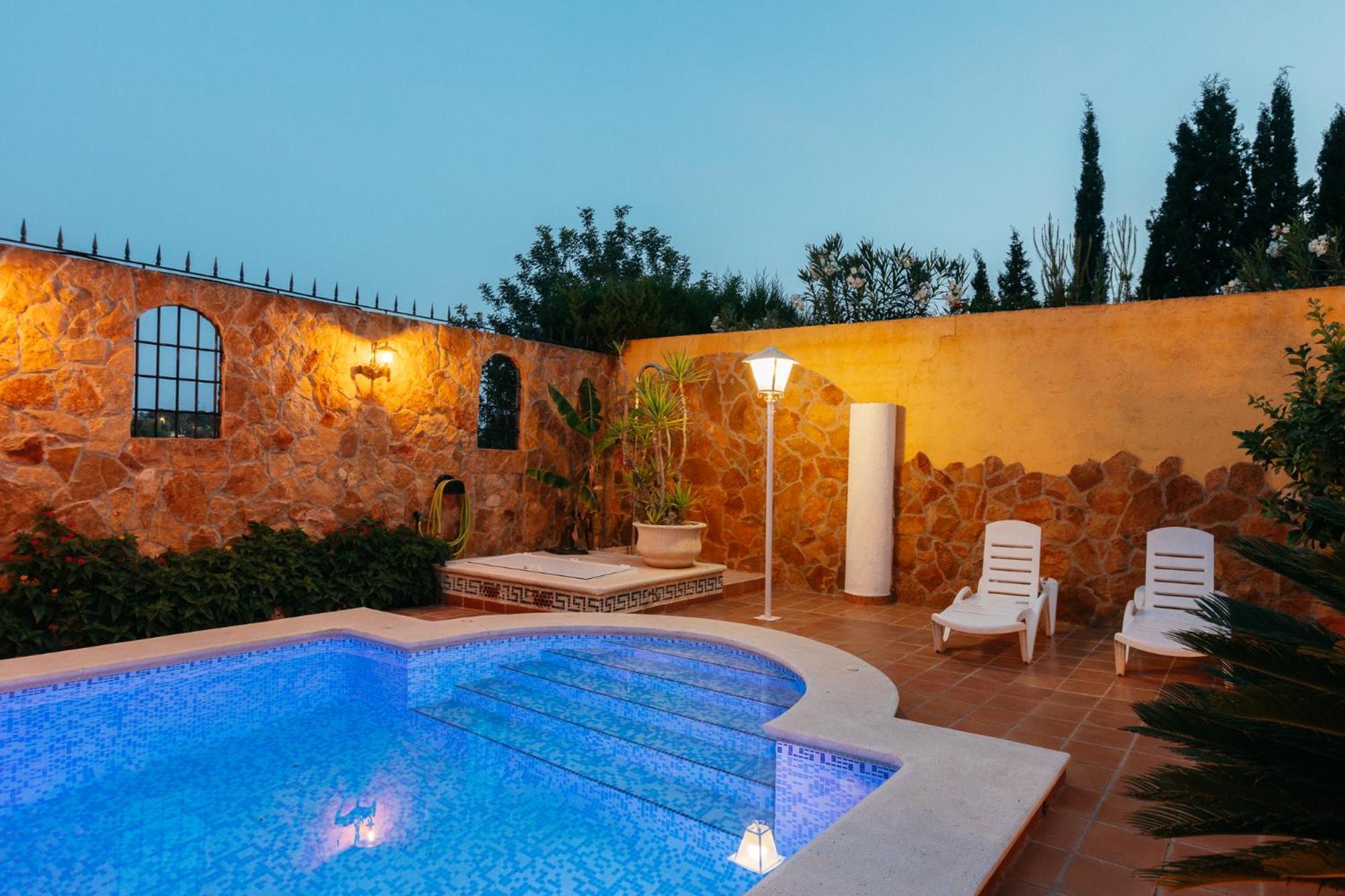 Chalet, Villa Rodeada De Naturaleza Piscina A Doce Klm De Valencia Y 7 Del Aeropuerto Kültér fotó